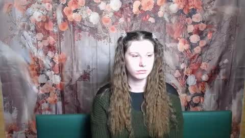 lilianashine online show from February 1, 2026, 11:53 am