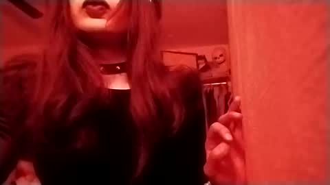 lilianasonora online show from January 7, 2026, 9:23 am