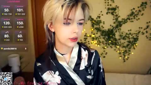 Lilian online show from November 29, 2025, 7:11 am