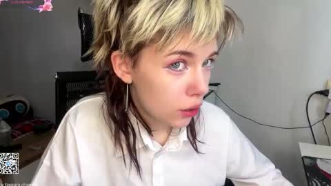 Lilian online show from February 7, 2026, 7:12 am