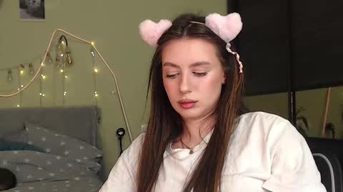 Snapshot of liliatlu chatting on October 10, 2025, 4:50 pm Lilu online show from October 10, 2025, 4:50 pm