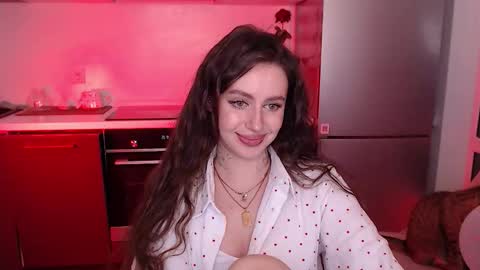 Lilu online show from February 22, 2026, 4:05 pm