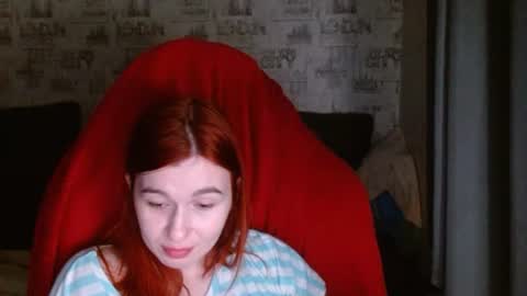 liliawoolf online show from February 7, 2025, 3:08 pm