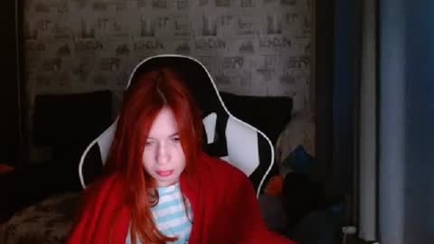 liliawoolf online show from February 14, 2025, 5:30 am