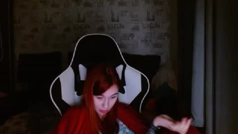 liliawoolf online show from February 14, 2025, 7:12 pm