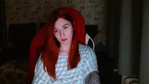 liliawoolf online show from February 15, 2025, 6:55 pm