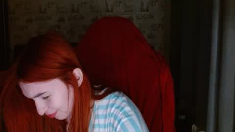 liliawoolf online show from February 18, 2025, 3:32 pm