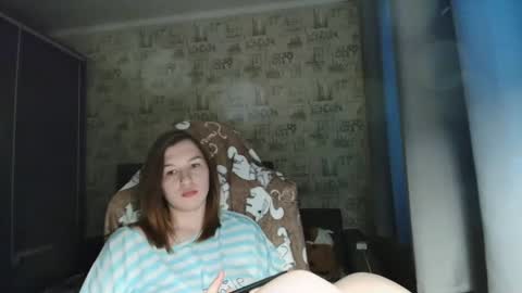 liliawoolf online show from February 16, 2026, 5:25 am