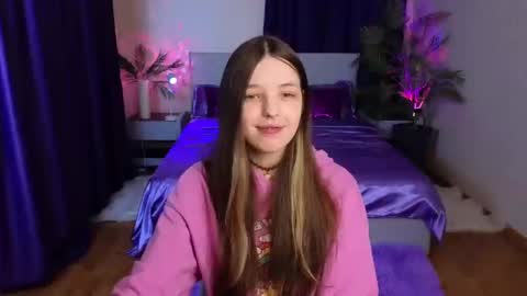 Snapshot of lilibakery chatting on December 7, 2024, 3:36 am Lili Bakery online show from December 7, 2024, 3:36 am