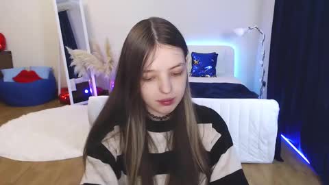 Snapshot of lilibakery chatting on December 9, 2024, 1:18 am Lili Bakery online show from December 9, 2024, 1:18 am