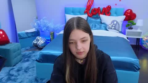 Snapshot of lilibakery chatting on February 17, 2025, 2:53 am Lili Bakery online show from February 17, 2025, 2:53 am