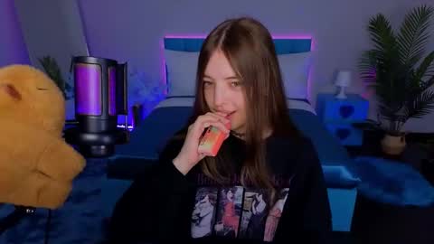 Snapshot of lilibakery chatting on September 16, 2025, 2:01 am Lili Bakery online show from September 16, 2025, 2:01 am