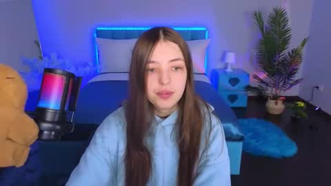 Snapshot of lilibakery chatting on October 13, 2025, 2:33 am Lili Bakery online show from October 13, 2025, 2:33 am