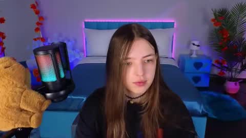 Snapshot of lilibakery chatting on October 21, 2025, 1:50 am Lili Bakery online show from October 21, 2025, 1:50 am