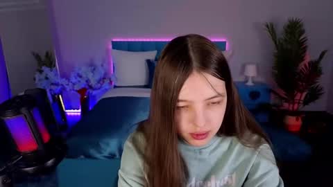 Lili Bakery online show from February 6, 2026, 3:22 am