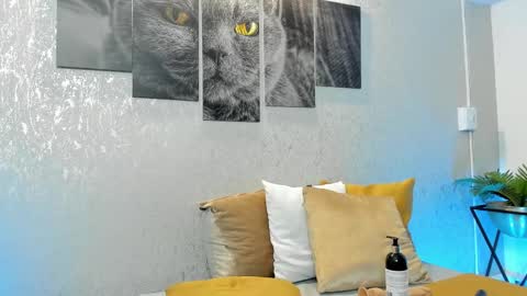 Lili Cooper online show from March 2, 2025, 1:04 am