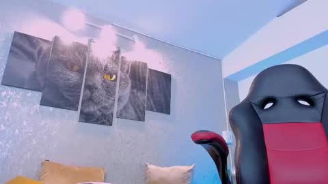 Lili Cooper online show from March 4, 2025, 2:49 am