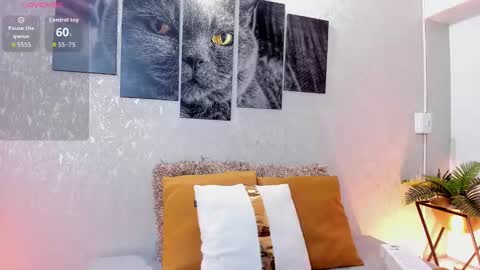 Lili Cooper online show from September 29, 2025, 4:17 am