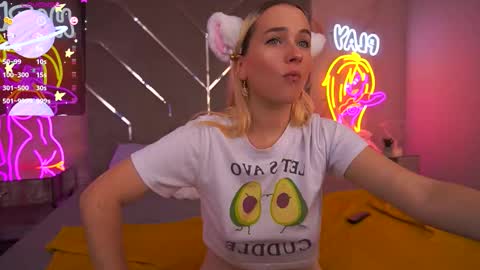 lilielfie online show from October 4, 2025, 1:09 pm