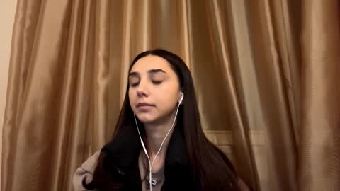 Lina online show from September 30, 2025, 10:26 pm