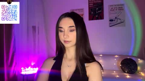 Lina online show from March 7, 2026, 10:29 pm