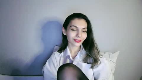lilirose online show from January 23, 2025, 6:45 pm