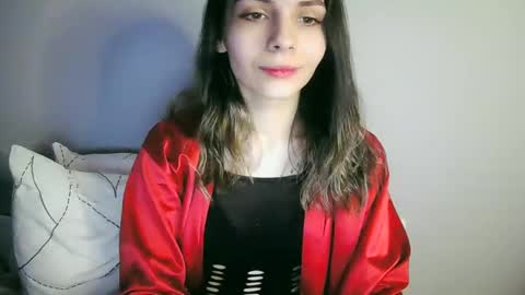 lilirose online show from March 4, 2025, 6:18 pm