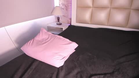 Lilit online show from January 22, 2025, 7:03 pm