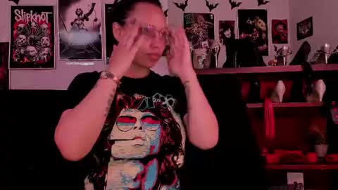 Snapshot of lilith_deveraux_ chatting on June 22, 2026, 4:59 pm MISTRESS LILITH online show from June 22, 2026, 4:59 pm