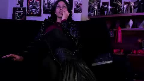 Snapshot of lilith_deveraux_ chatting on July 2, 2026, 5:41 pm MISTRESS LILITH online show from July 2, 2026, 5:41 pm