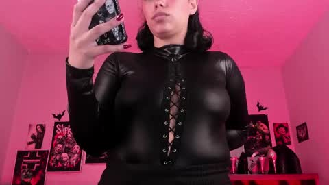 Snapshot of lilith_deveraux_ chatting on July 17, 2026, 2:56 pm MISTRESS LILITH online show from July 17, 2026, 2:56 pm