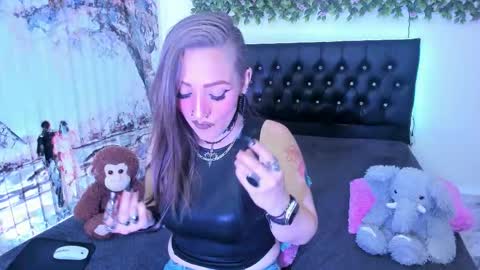 lilith draven online show from February 25, 2026, 6:06 pm