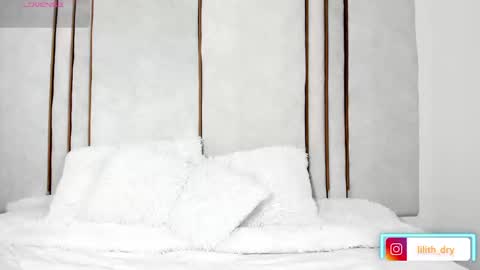 Snapshot of lilith_dry chatting on September 26, 2025, 6:34 pm lilith_dry online show from September 26, 2025, 6:34 pm