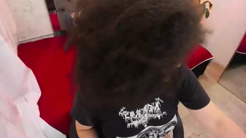 Lilith online show from October 9, 2025, 11:03 pm