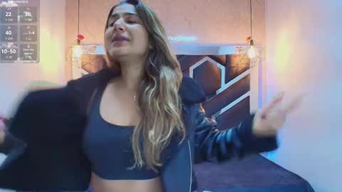 Snapshot of lilith_nv chatting on October 14, 2025, 11:22 am Lilith online show from October 14, 2025, 11:22 am