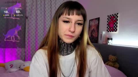 lilith_poison online show from December 17, 2025, 6:36 pm