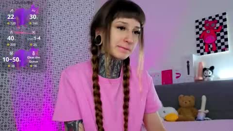 lilith_poison online show from February 26, 2026, 6:07 pm