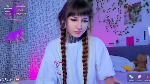 Snapshot of lilith_poison chatting on May 16, 2026, 7:12 pm lilith_poison online show from May 16, 2026, 7:12 pm