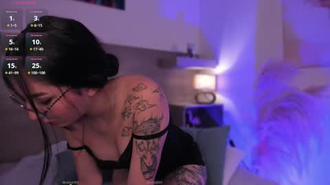 lilith_sage_ online show from January 17, 2025, 11:49 am