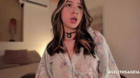 lilith_sage_ online show from October 21, 2025, 11:44 am