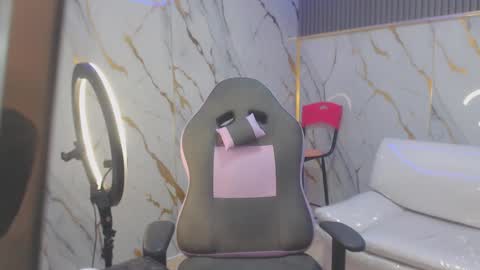 Snapshot of lilith_sexy19 chatting on September 12, 2025, 6:30 pm Lilith online show from September 12, 2025, 6:30 pm