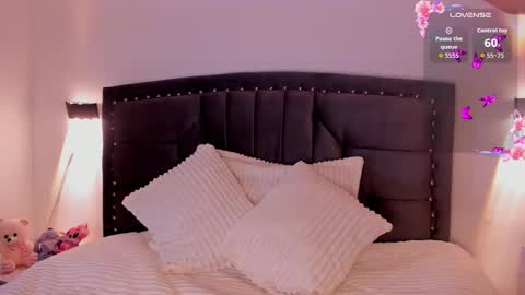 lilith_thompson online show from October 10, 2025, 5:28 am