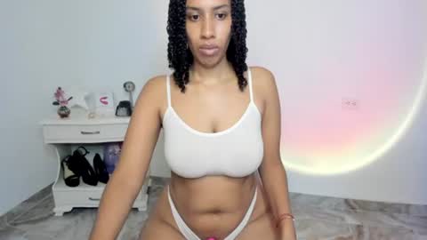 Alejandra  online show from June 19, 2026, 4:17 am