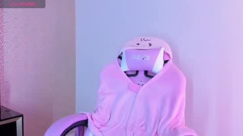 Lilith online show from February 1, 2025, 11:27 pm