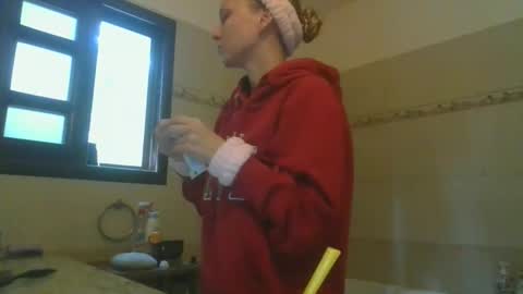 Snapshot of lilithnewdawn chatting on February 8, 2026, 9:23 am lilithnewdawn online show from February 8, 2026, 9:23 am