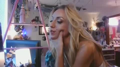 Lilithohfish online show from September 26, 2025, 1:48 pm