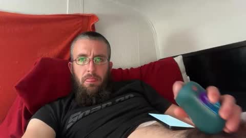 liliths_duck online show from April 14, 2026, 1:44 am