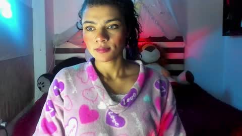 lilithsabeth online show from November 15, 2025, 6:04 pm