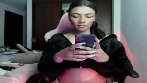 lilithsabeth online show from April 14, 2026, 1:44 am