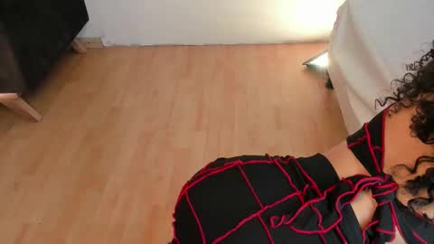 jessi 3 online show from November 29, 2025, 7:28 pm